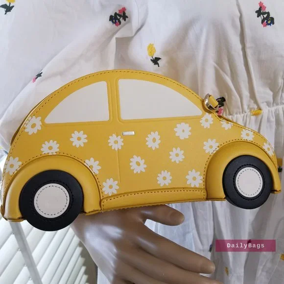 BEAUTIFUL BAG KATE SPADE BEEP BEEP BEETLE FLORAL WHITE YELLOW CAR CROSSBODY - Picture 1 of 12